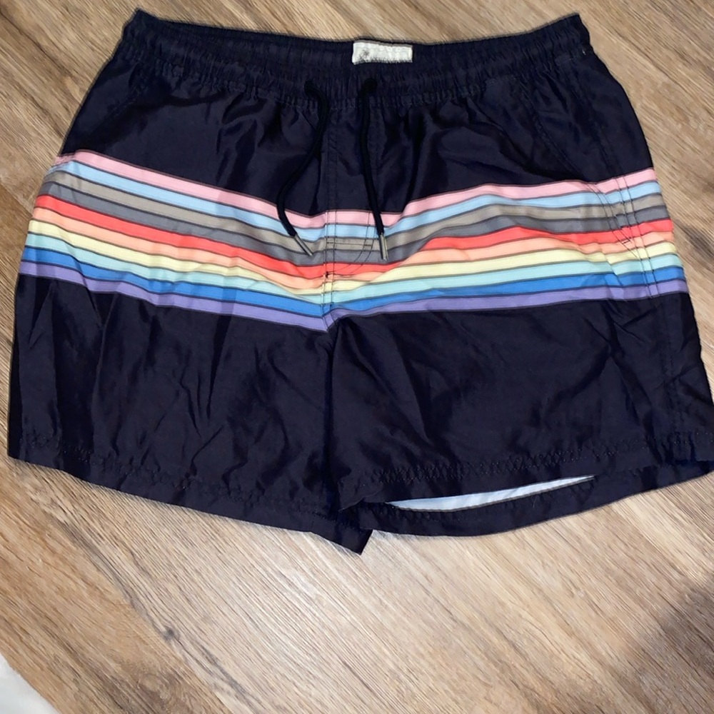 American Eagle Men’s Medium swim trunks.
